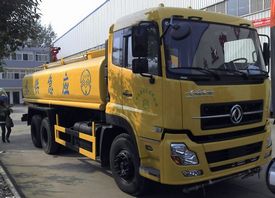 裝水車圖片