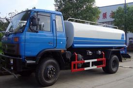 道路灑水車圖片