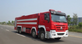 國五重汽豪沃25噸泡沫消防車圖片
